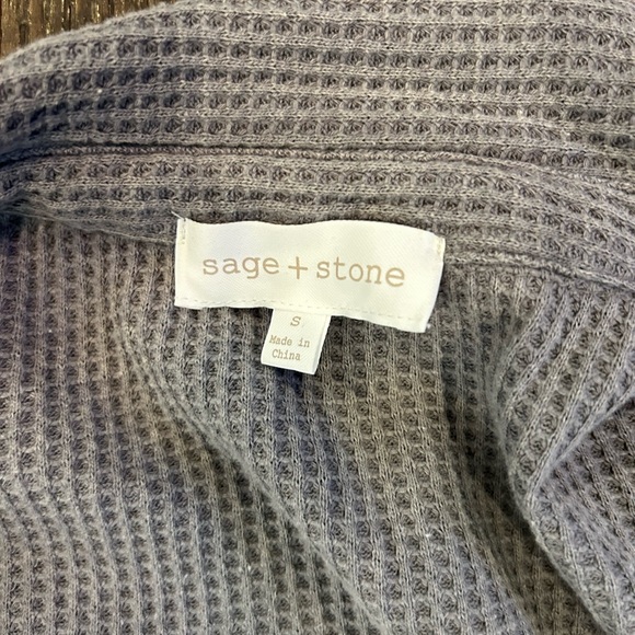 Sage+Stone
Size S
Grey - Picture 2 of 2
